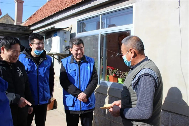 张城瑞我愿意做一架桥梁让农产品从土地走向市场